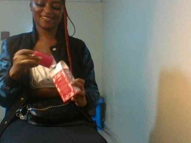 Kishylovee webcam
