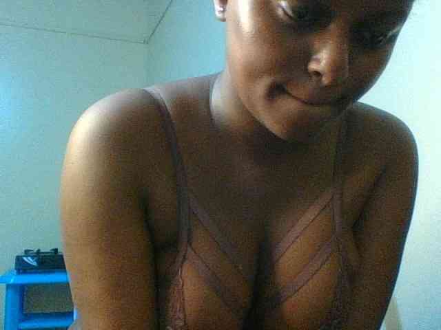 Kishylovee webcam
