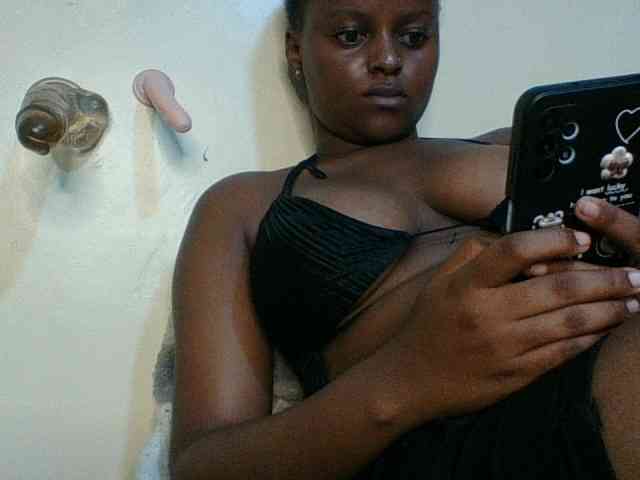 Kishylovee webcam