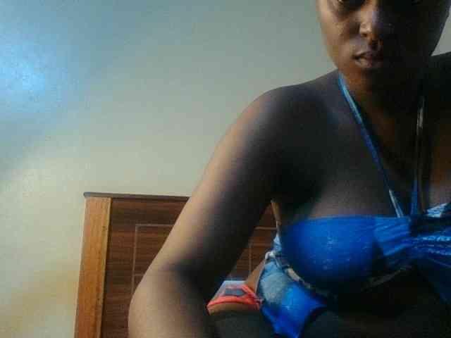 Kishylovee webcam