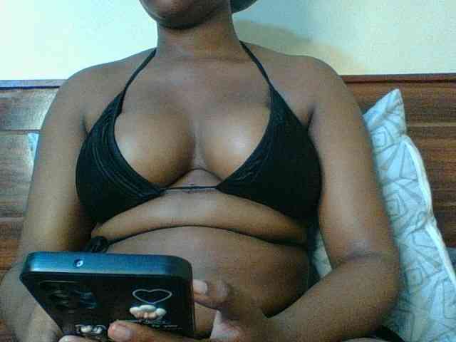 Kishylovee webcam