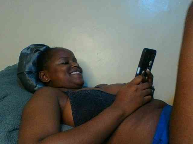 Kishylovee webcam