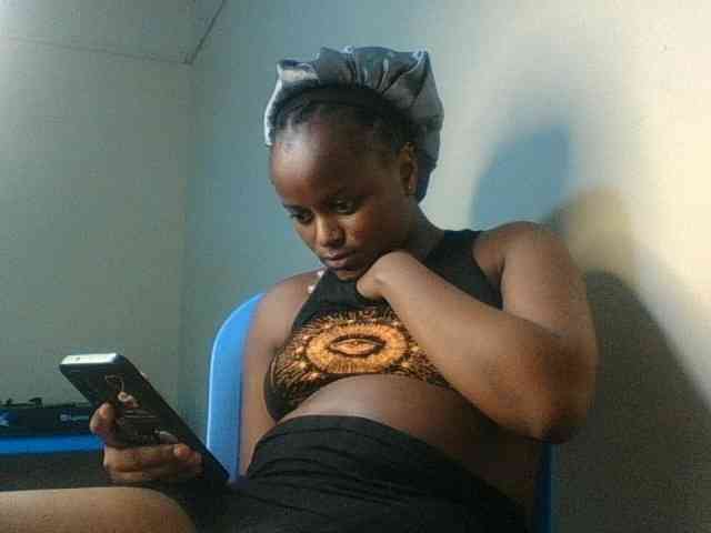 Kishylovee webcam