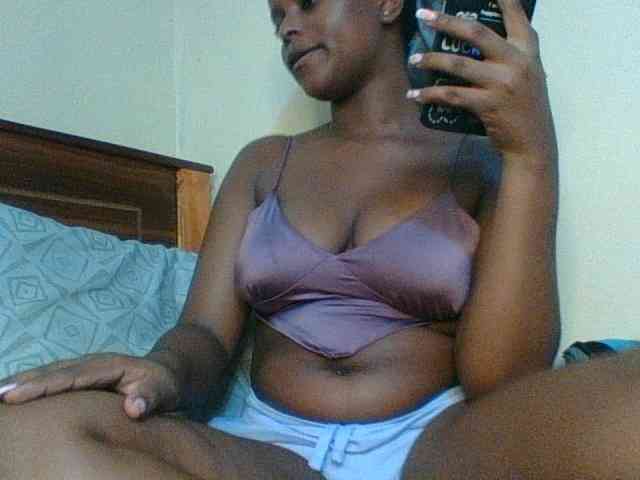 Kishylovee webcam