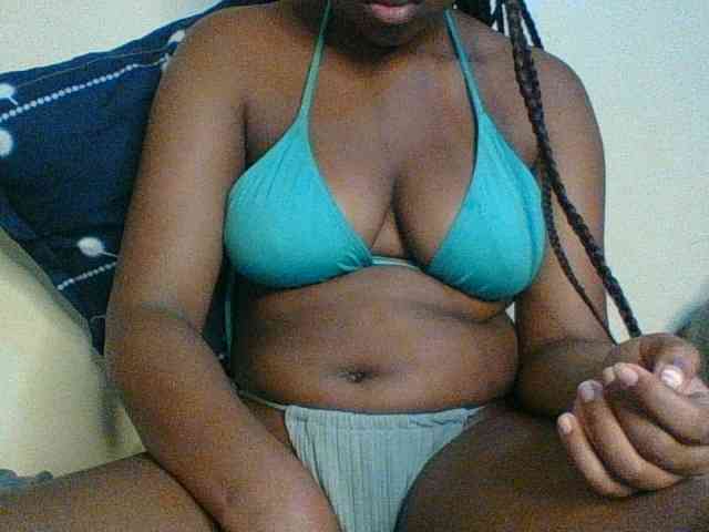Kishylovee webcam