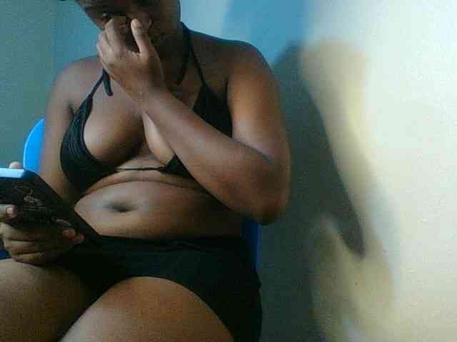 Kishylovee webcam