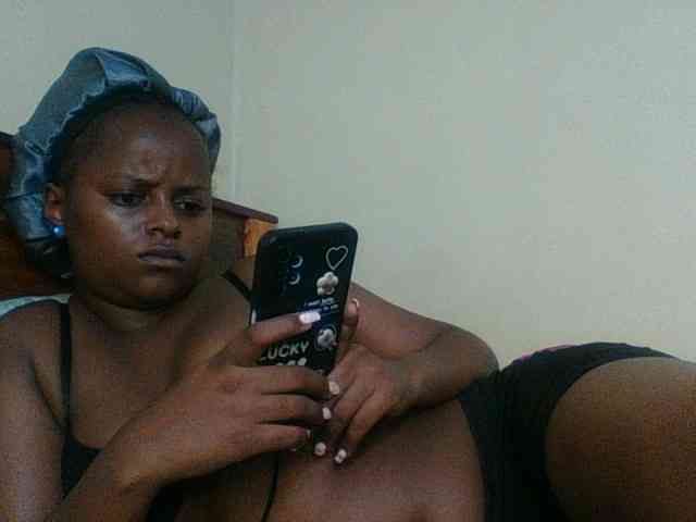 Kishylovee webcam