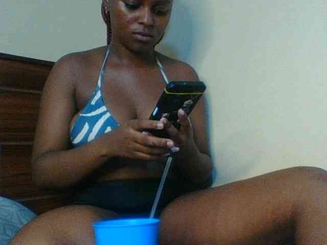 Kishylovee webcam