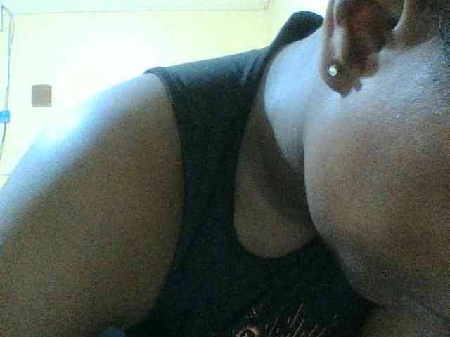 Kishylovee webcam