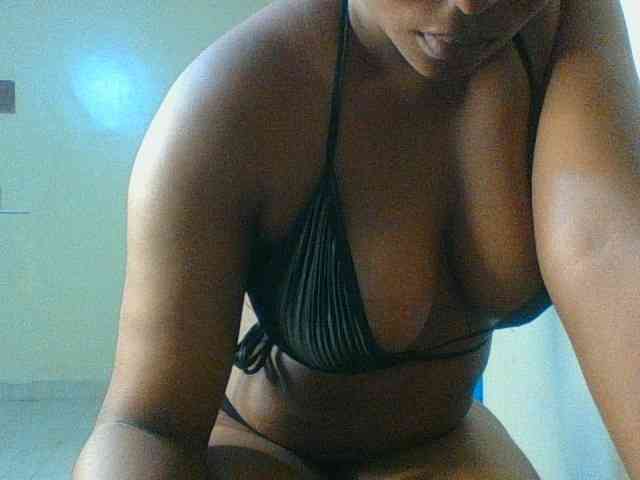 Kishylovee webcam