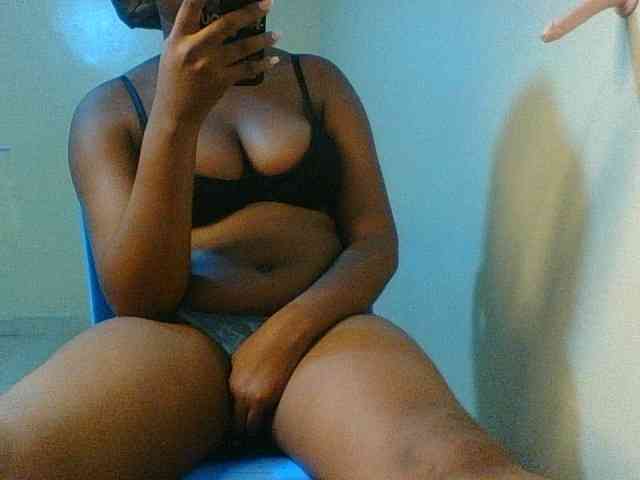 Kishylovee webcam