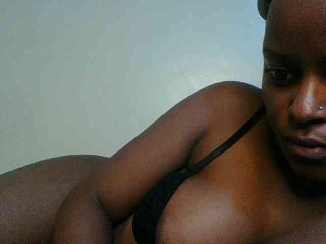 Kishylovee webcam