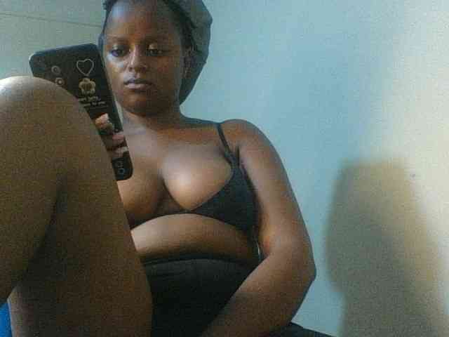 Kishylovee webcam