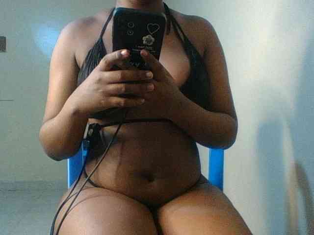 Kishylovee webcam