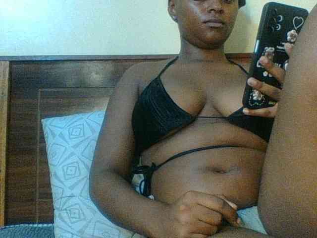 Kishylovee webcam