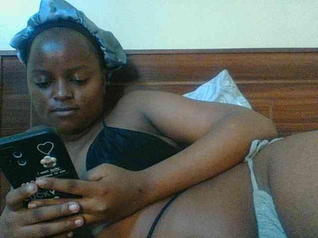 Kishylovee webcam