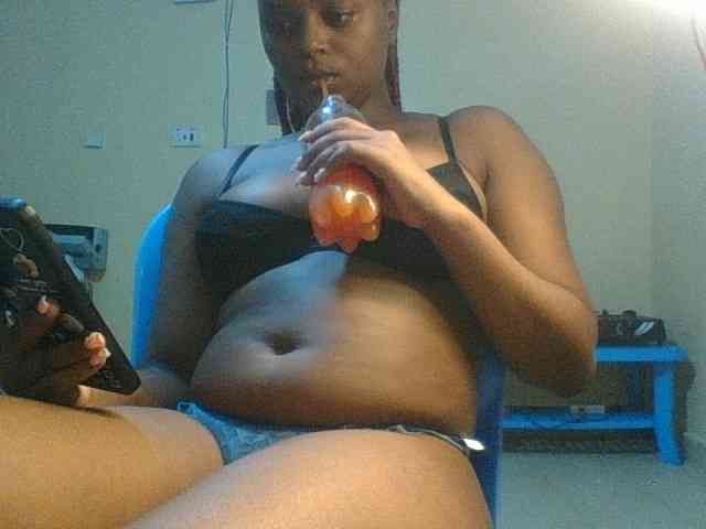 Kishylovee webcam