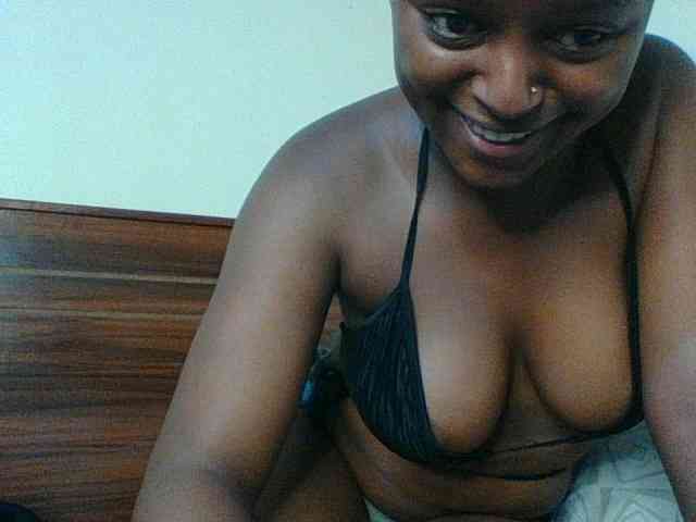 Kishylovee webcam