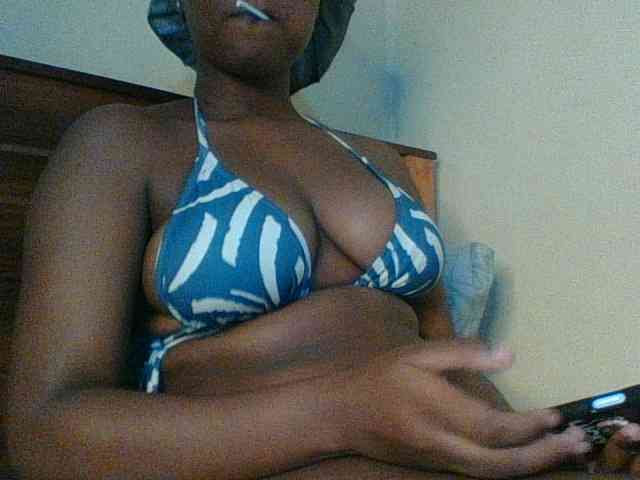 Kishylovee webcam