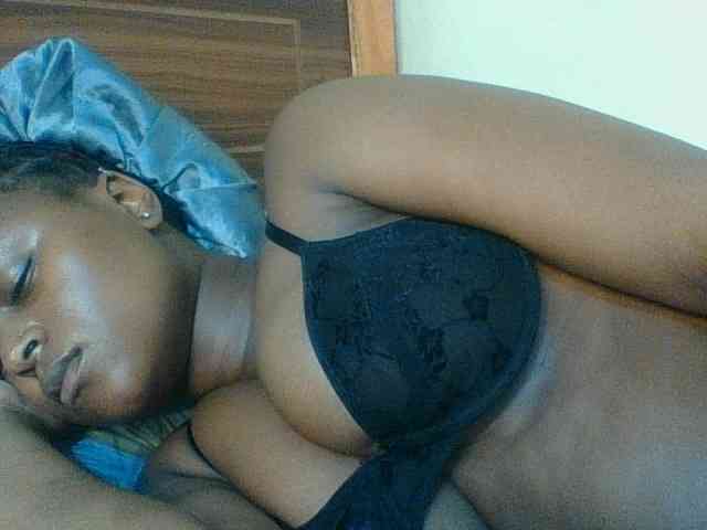 Kishylovee webcam