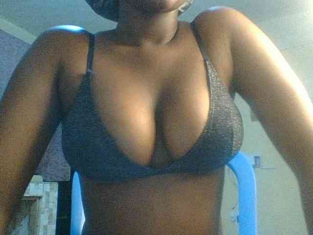 Kishylovee webcam