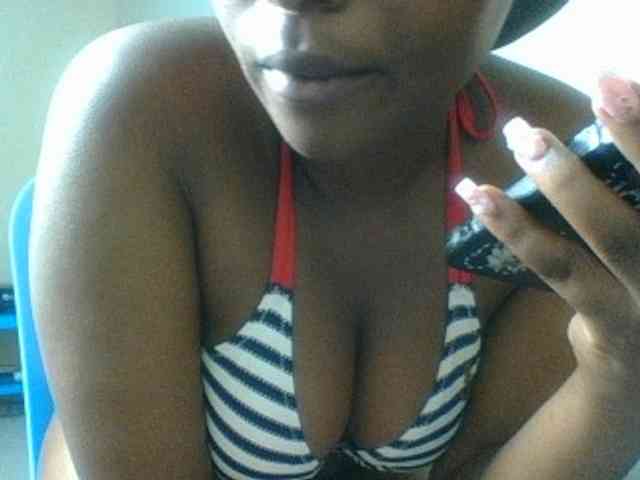 Kishylovee webcam