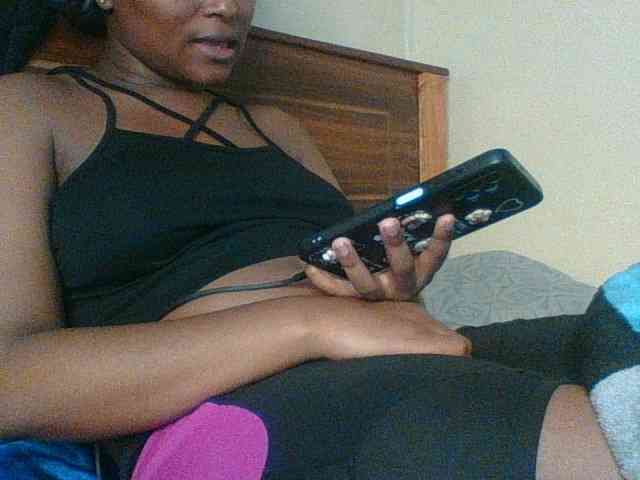 Kishylovee webcam