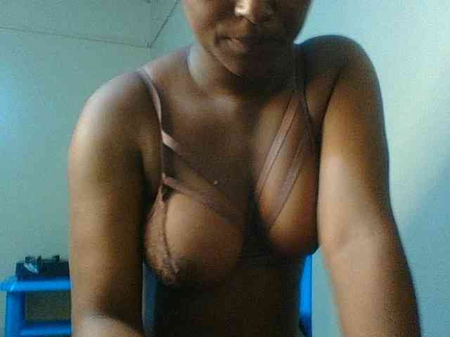 Kishylovee webcam