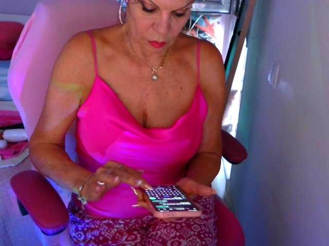 NinaNoblesse live cam on BongaCams