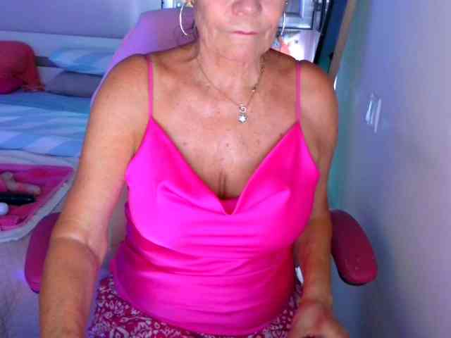 ReineEtincelente webcam