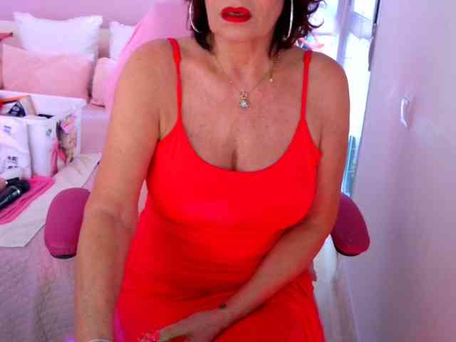 Model: NinaNoblesse