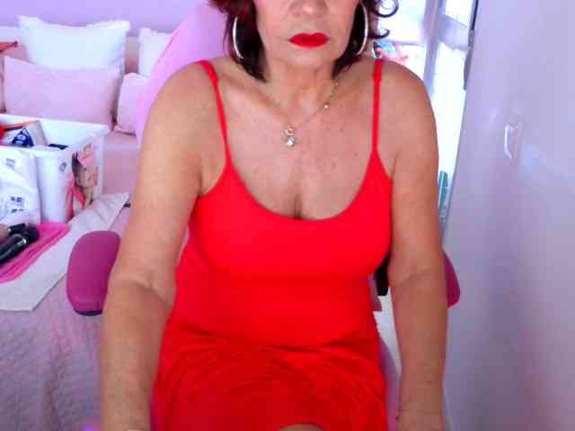 Model: NinaNoblesse