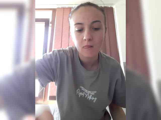 Gabriela2001-1 webcam