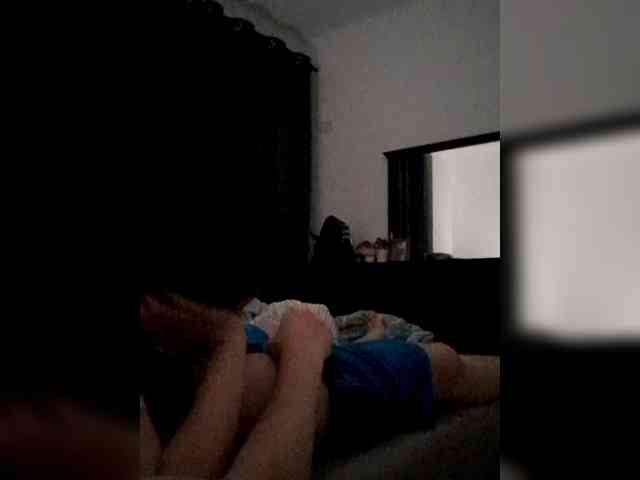 Gabriela2001-1 webcam