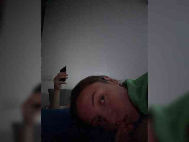 Gabriela2001-1 webcam