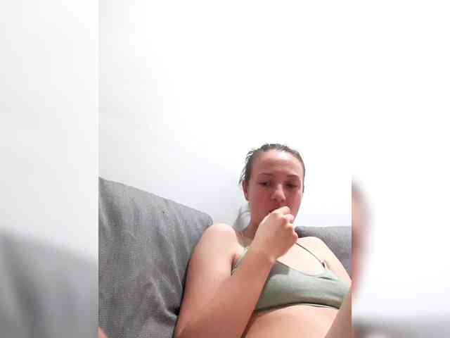 Gabriela2001-1 webcam