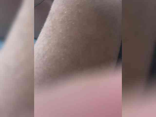 Gabriela2001-1 webcam