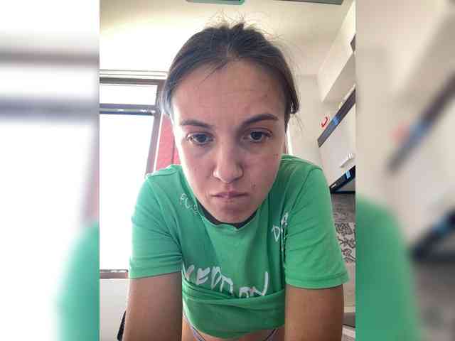 Gabriela2001-1 webcam