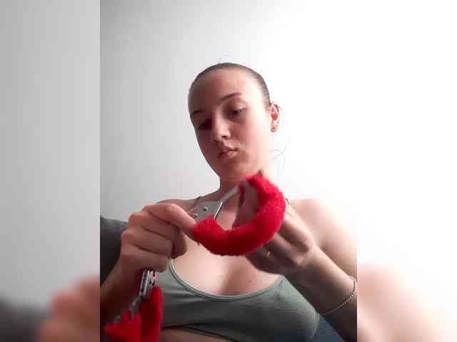 Gabriela2001-1 webcam