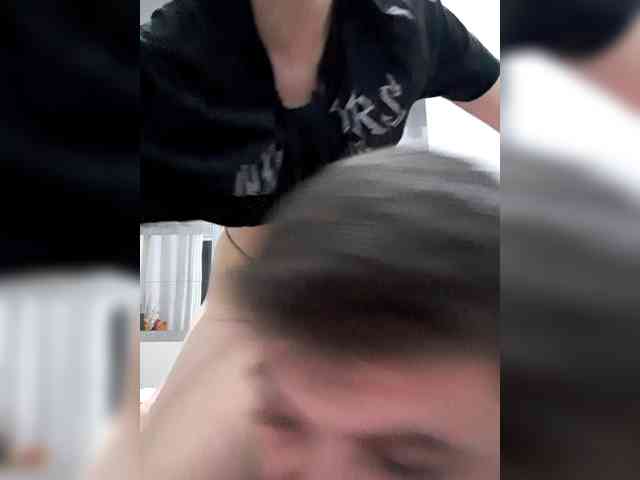 Gabriela2001-1 webcam