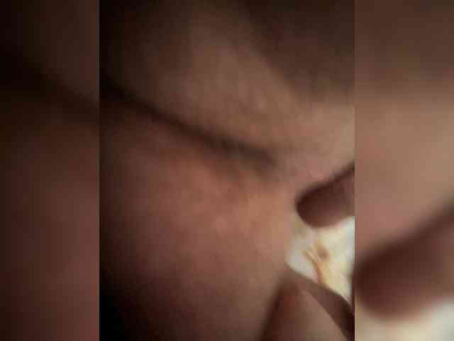 Gabriela2001-1 webcam