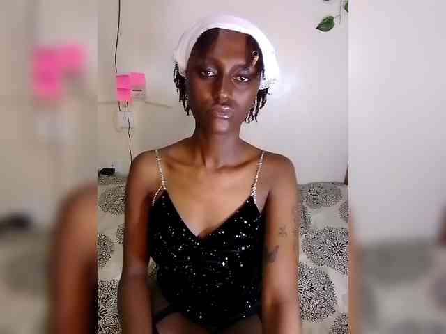 Sexxybitch59 webcam