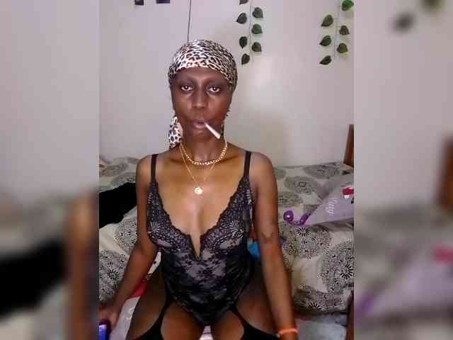 Sexxybitch59 webcam