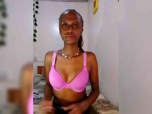 Sexxybitch59 webcam