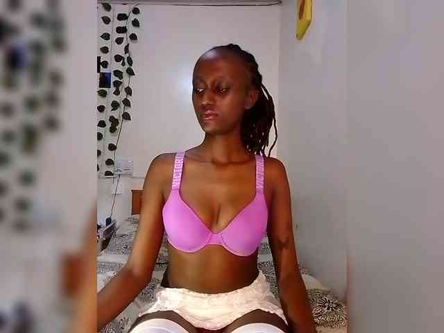 Sexxybitch59 webcam
