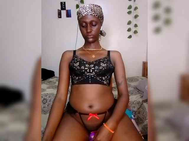 Sexxybitch59 webcam