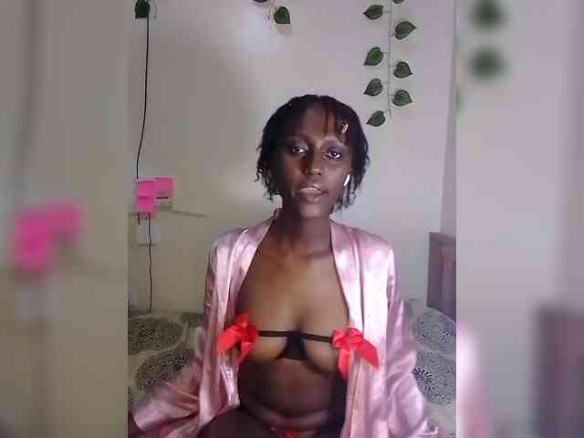 Sexxybitch59 webcam