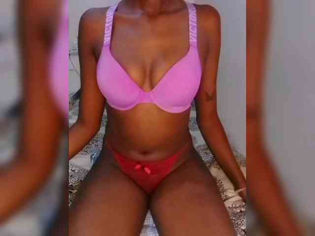 Sexxybitch59 webcam