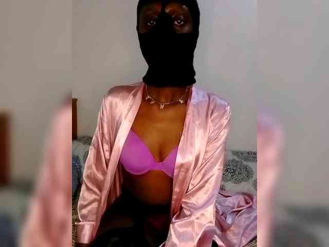 Sexxybitch59 webcam