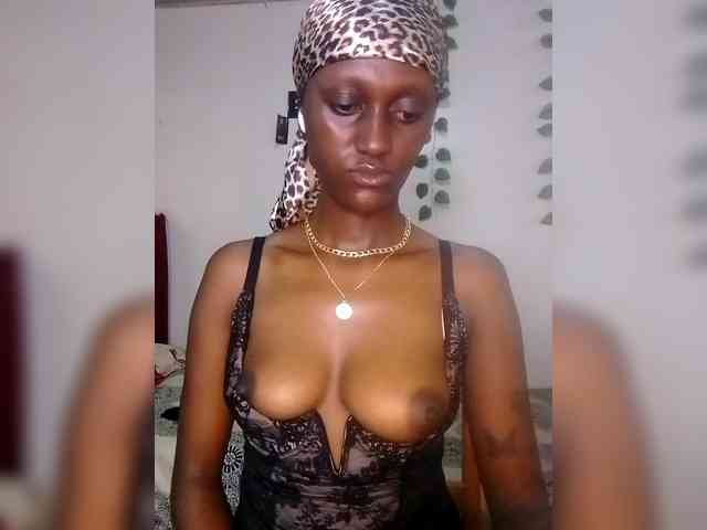 Sexxybitch59 webcam